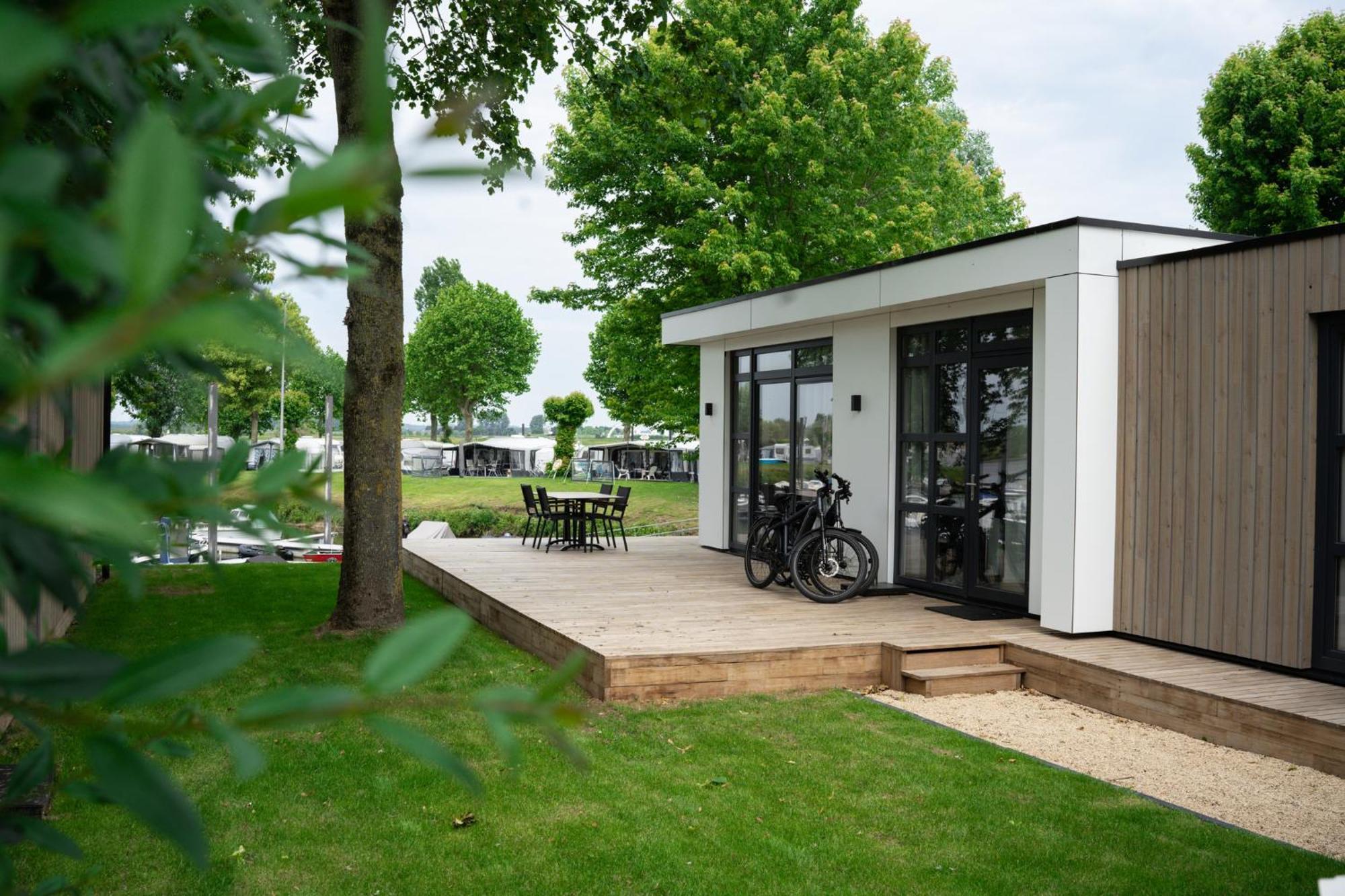 Hotel Marinapark Bad Nederrijn Maurik Exterior foto